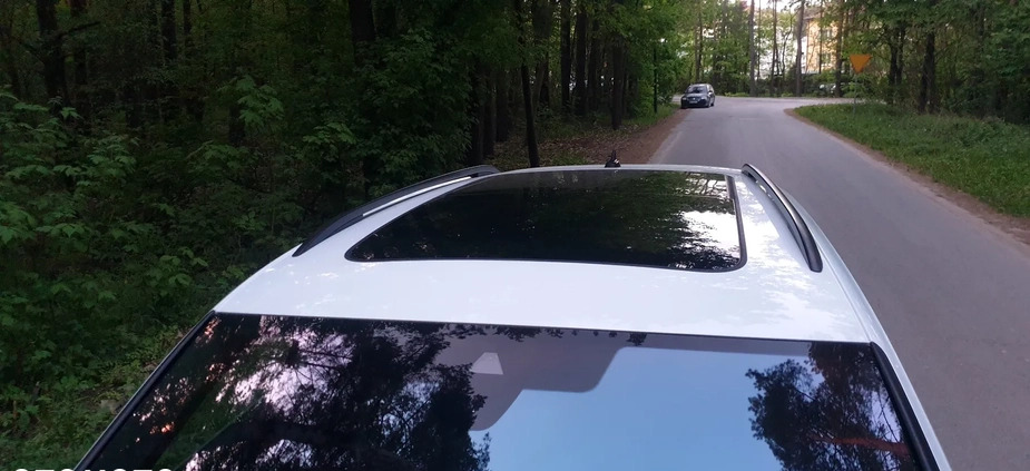 Volkswagen Tiguan cena 179000 przebieg: 63800, rok produkcji 2021 z Łaskarzew małe 529